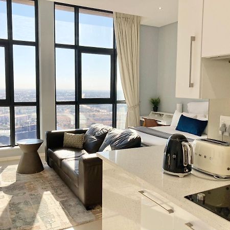 Urban Awe Apartment-Itowers 23Rd Floor Gaborone Buitenkant foto