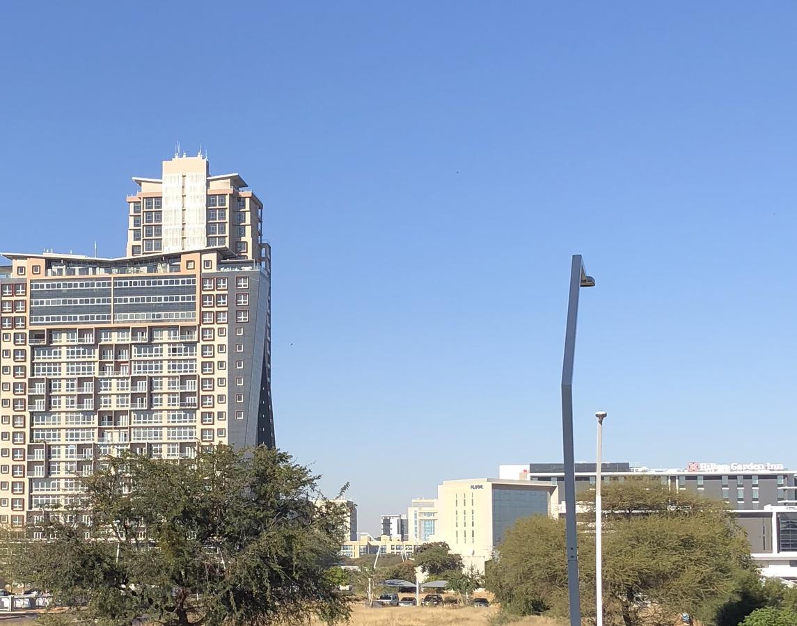 Urban Awe Apartment-Itowers 23Rd Floor Gaborone Buitenkant foto